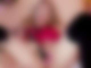 Live cam show with Nicole - Mature on CamSextacy