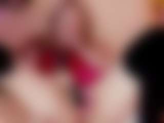 Live cam show with Nicole - Lingerie on Milfs Live