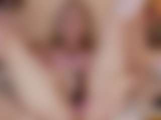 Nicole MILF webcam performer live streaming