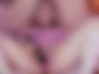 Live cam show with Nicole - Blonde Hair Middle Aged on dasdasdadada.com