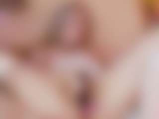 Live cam show with Nicole - Spy MILF on testsause.com