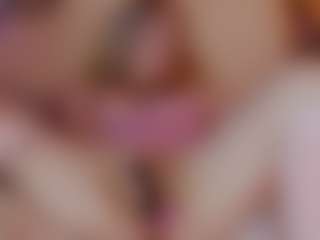 Live cam show with Nicole - Fingering MILF on SinfulBabes