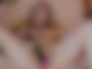 Live cam show with Nicole - Blue Eyes on Camiplay Live