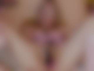 Live cam show with Nicole - Blonde Hair on CSO-WL