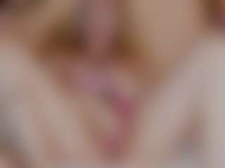 Live cam show with Nicole - Mature on Hubzter Live