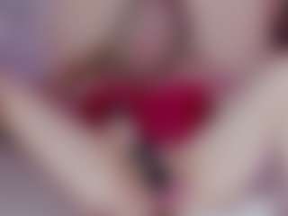 Live cam show with Nicole - Average on SinfulBabes