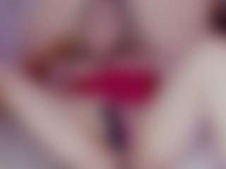 Live cam show with Nicole - Average on madthumbs