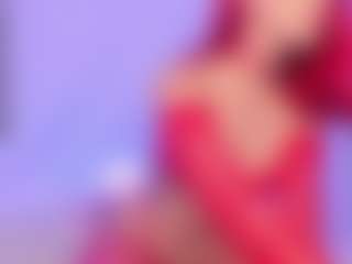 Live cam show with Powergirl Gwen - Red Hair on UwU Esports