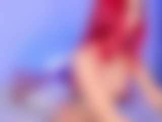 Live cam show with Powergirl Gwen - Red Hair on SinfulBabes