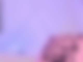Live cam show with Powergirl Gwen - Twerk on Cam Slut