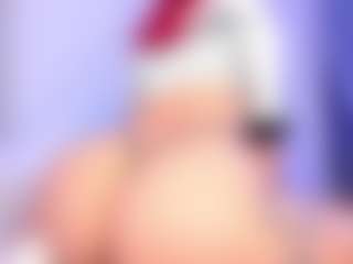 Live cam show with Powergirl Gwen - Sexwebcam Red Hair on Gym Cam Girls