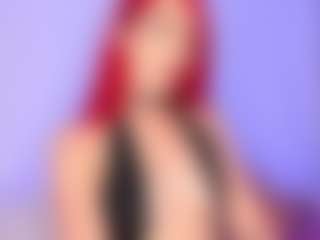Live cam show with Powergirl Gwen - Strip on camwithhim.com