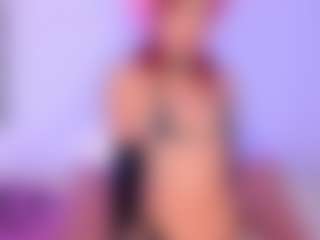 Live cam show with Powergirl Gwen - Spank Latina on AdultVida.com | colombia