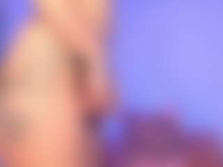 Powergirl Gwen's Live Sex Cam Show
