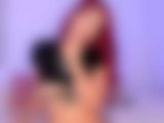 Live cam show with Powergirl Gwen - Snowbunny on studioflirtlive.com
