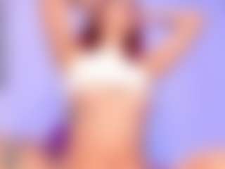Powergirl Gwen's Live Sex Cam Show