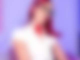 Live cam show with Powergirl Gwen - Red Hair Amateur on fapnchat