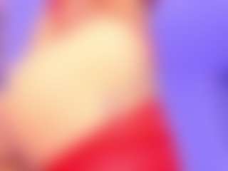 Live cam show with Powergirl Gwen - Squirt on Camsoda
