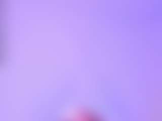Live cam show with Powergirl Gwen - Squirt on Porn Luv
