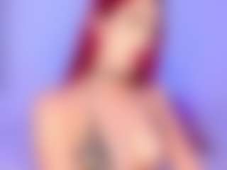 Live cam show with Powergirl Gwen - Cum on CSO-WL