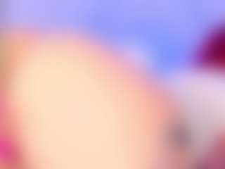 Live cam show with Powergirl Gwen - Orgasm on xxxlivecams.org