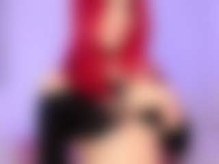Live cam show with Powergirl Gwen - Halloween on Dare Cams