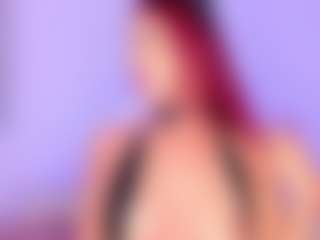 Live cam show with Powergirl Gwen - Squirt on Camsoda Late Night
