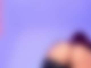 Live cam show with Powergirl Gwen - Red Hair Dildo on Uber Horny