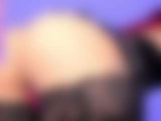 Live cam show with Powergirl Gwen - Strip Red Hair on Camsoda