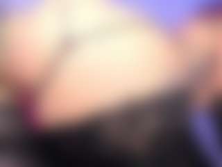 Powergirl Gwen's Live Sex Cam Show