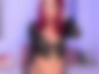 Live cam show with Powergirl Gwen - Red Hair HD on Camming Site