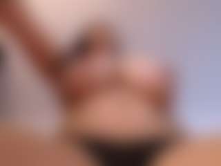andrea-gomezz's Live Sex Cam Show