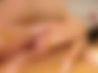 andrea-gomezz's Live Sex Cam Show