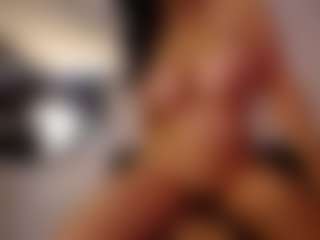 andrea-gomezz's Live Sex Cam Show