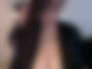 andrea-gomezz's Live Sex Cam Show