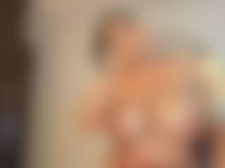 andrea-gomezz's Live Sex Cam Show