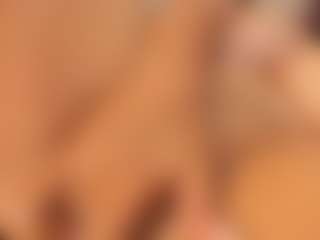 andrea-gomezz's Live Sex Cam Show
