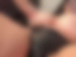 andrea-gomezz's Live Sex Cam Show