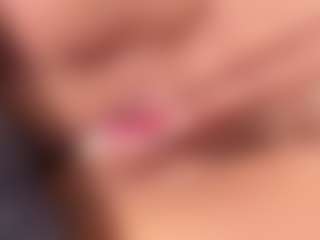 andrea-gomezz's Live Sex Cam Show