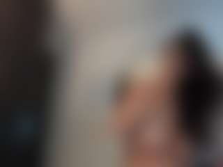andrea-gomezz's Live Sex Cam Show