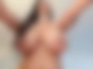 andrea-gomezz's Live Sex Cam Show