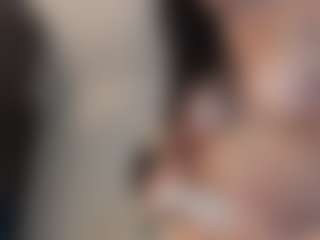 andrea-gomezz's Live Sex Cam Show