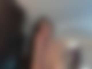 andrea-gomezz's Live Sex Cam Show