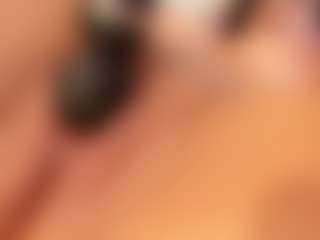 andrea-gomezz's Live Sex Cam Show