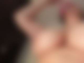 andrea-gomezz's Live Sex Cam Show