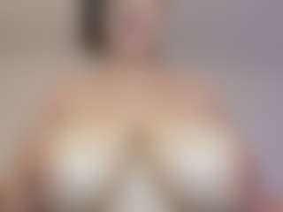 andrea-gomezz's Live Sex Cam Show
