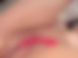 andrea-gomezz's Live Sex Cam Show