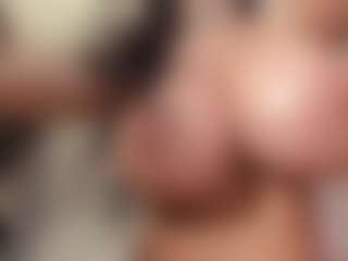 andrea-gomezz's Live Sex Cam Show