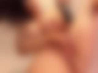andrea-gomezz's Live Sex Cam Show