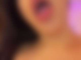 andrea-gomezz's Live Sex Cam Show